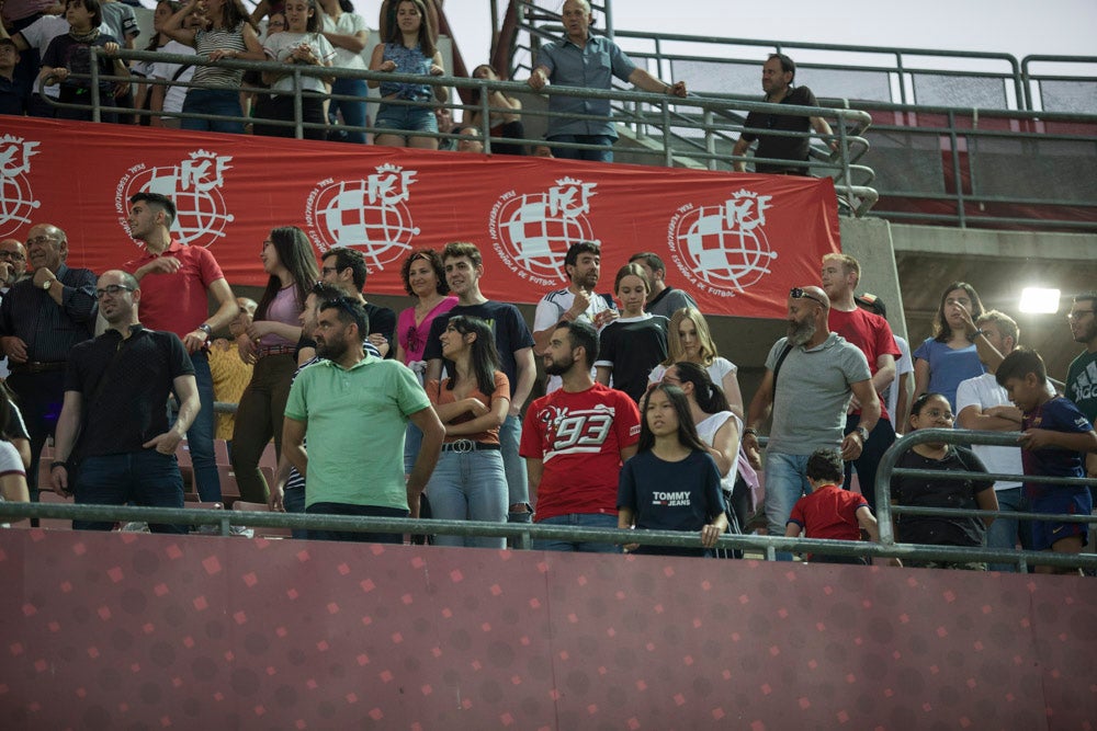 ¿Estuviste en el partido del final de la Copa de la Reina? Búscate en las gradas
