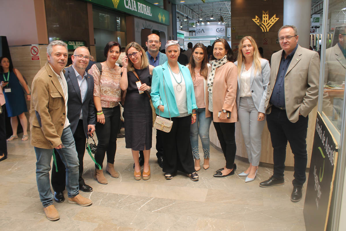 Gran ambiente en la feria expoliva durante su tercera jornada