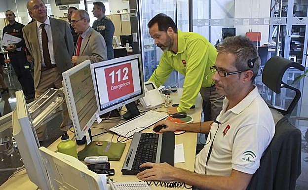 Herido grave en Villanueva del Arzobispo un trabajador de 24 años al caerle la carga encima de un camión