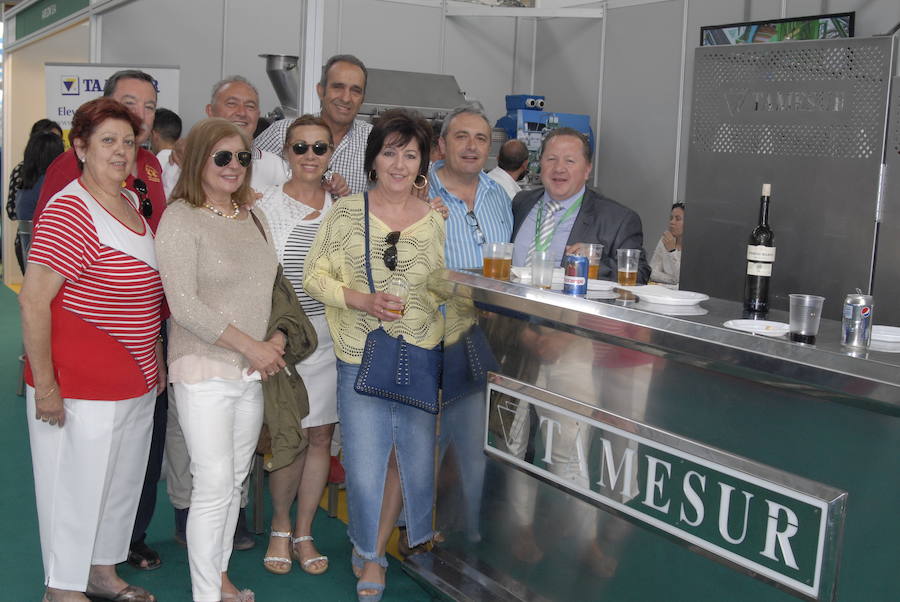 Gran ambiente en la feria expoliva durante su tercera jornada