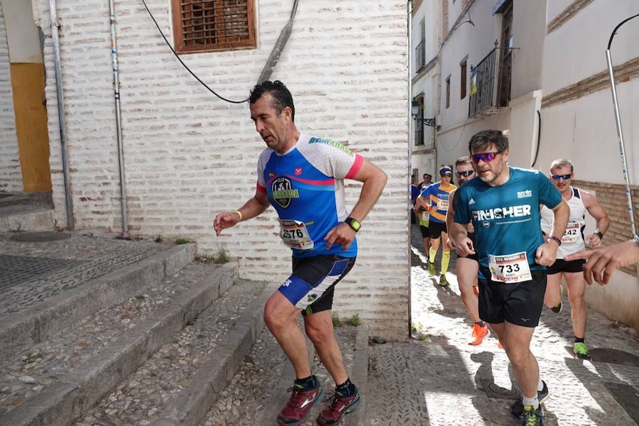 Un total de 13.1 kilómetros, dos menos que la pasada edición, y un desnivel acumulado de 207 metros de auténtica belleza por los barrios del Albaicín y el Sacromonte, dejando la Alhambra a la espalda, sin dejar de recorrer también los espacios más emblemáticos de la capital