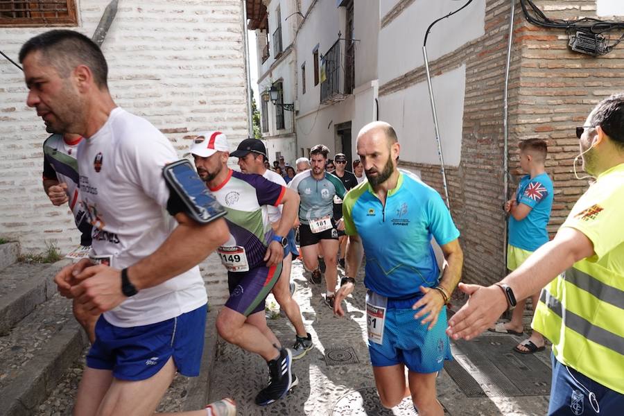 Un total de 13.1 kilómetros, dos menos que la pasada edición, y un desnivel acumulado de 207 metros de auténtica belleza por los barrios del Albaicín y el Sacromonte, dejando la Alhambra a la espalda, sin dejar de recorrer también los espacios más emblemáticos de la capital