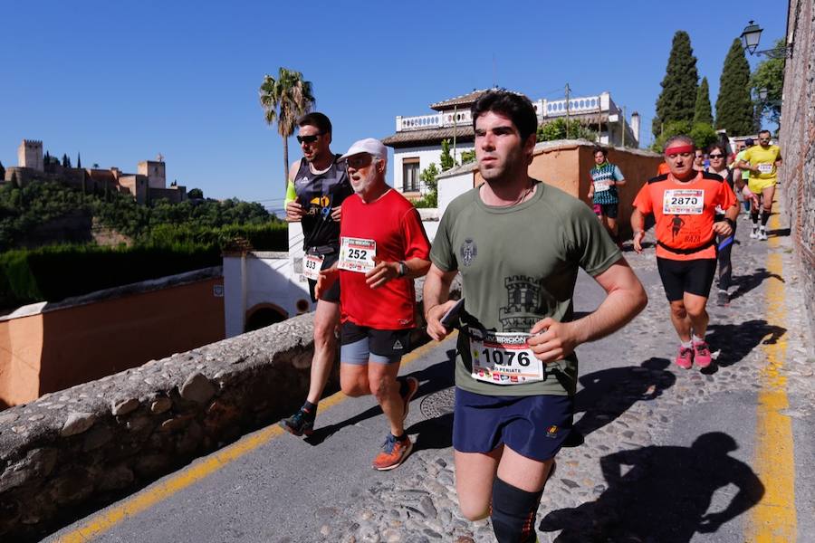 Un total de 13.1 kilómetros, dos menos que la pasada edición, y un desnivel acumulado de 207 metros de auténtica belleza por los barrios del Albaicín y el Sacromonte, dejando la Alhambra a la espalda, sin dejar de recorrer también los espacios más emblemáticos de la capital