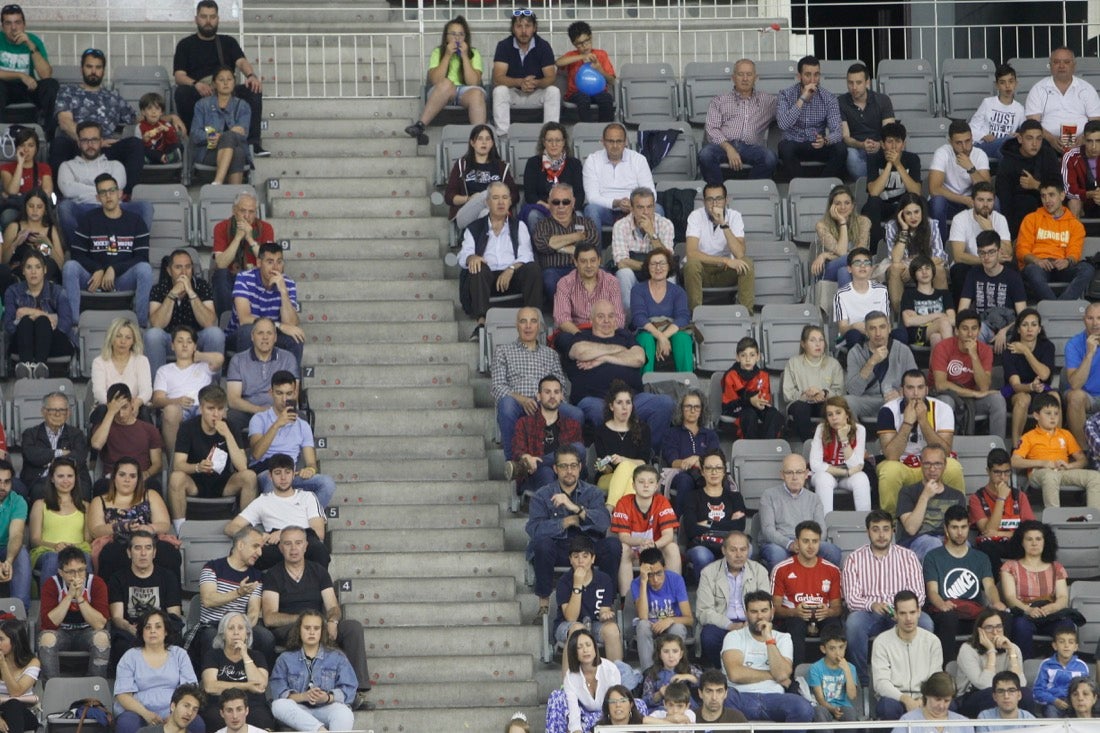 Aquí puedes ver una selección de las mejores imágenes de las gradas del Covirán-Iberojet Palma