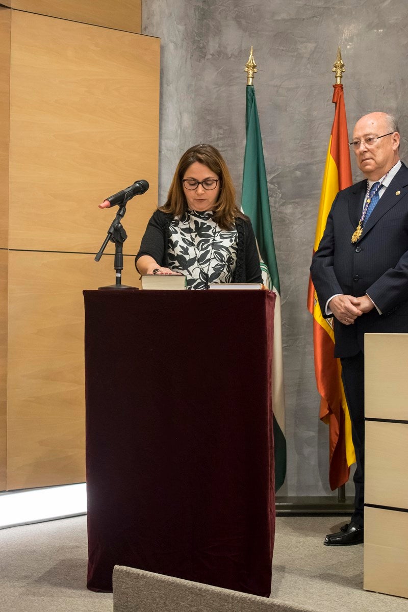 Toma posesión de su cargo Manuel Fuentes, reelegido presidente de los farmacéuticos