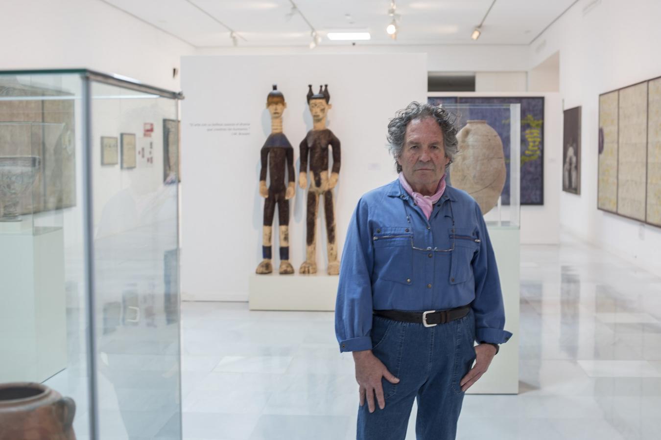 Esta mañana se ha celebrado en el Ayuntamiento el acto de donación del legado del pintor José Manuel Brazam a la ciudad de Granada. Más de 4.000 piezas donde se incluye una colección de arte africano única en España