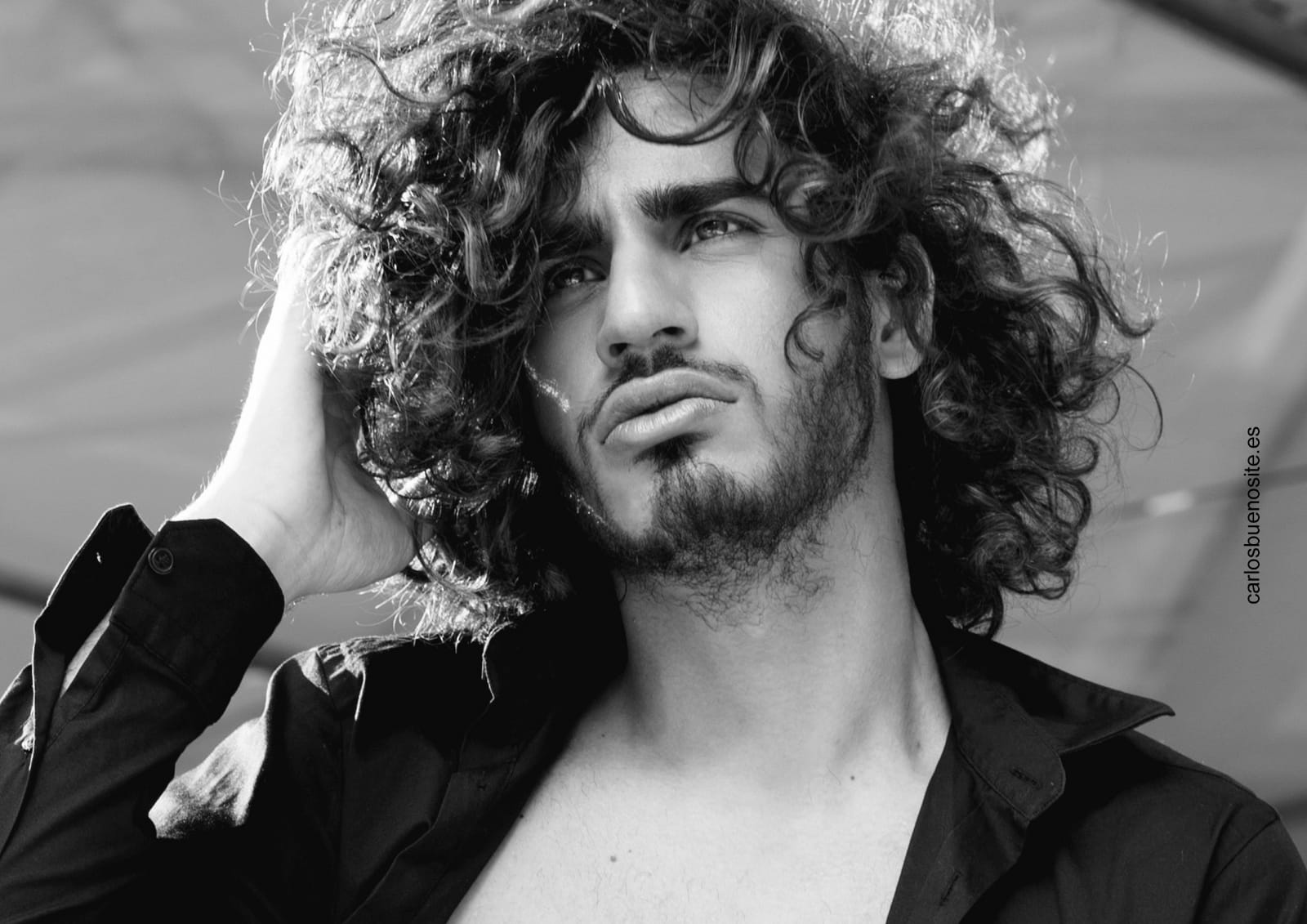 Este estudiante de Ingeniería de Caminos de la UGR se ha convertido en un 'influencer' con miles de seguidores en Instagram