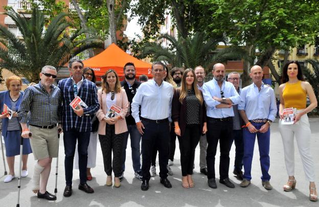 Encuentro con la ciudadanía por parte de Ciudadanos para cerrar la campaña de las municipales.