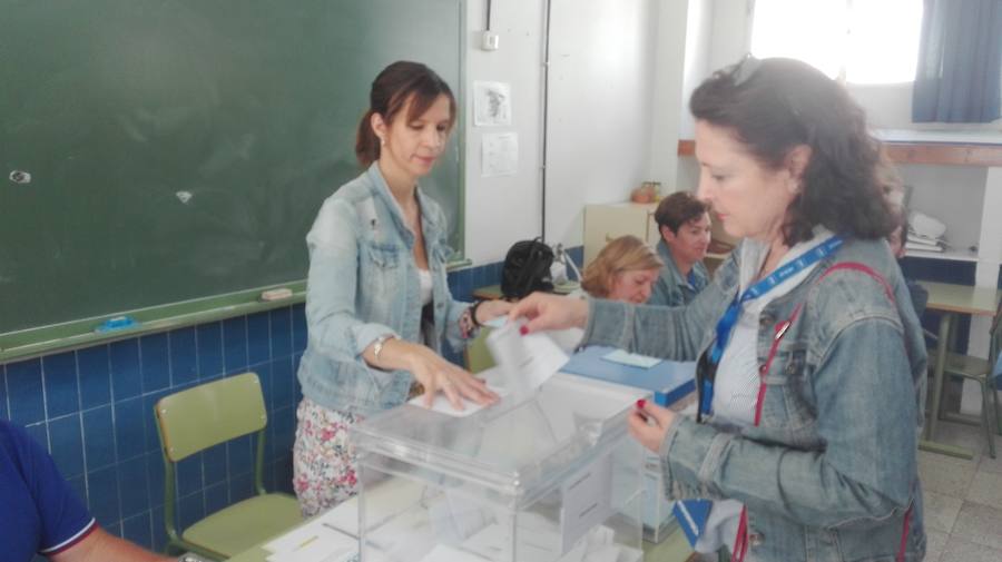 Votaciones en Baza.