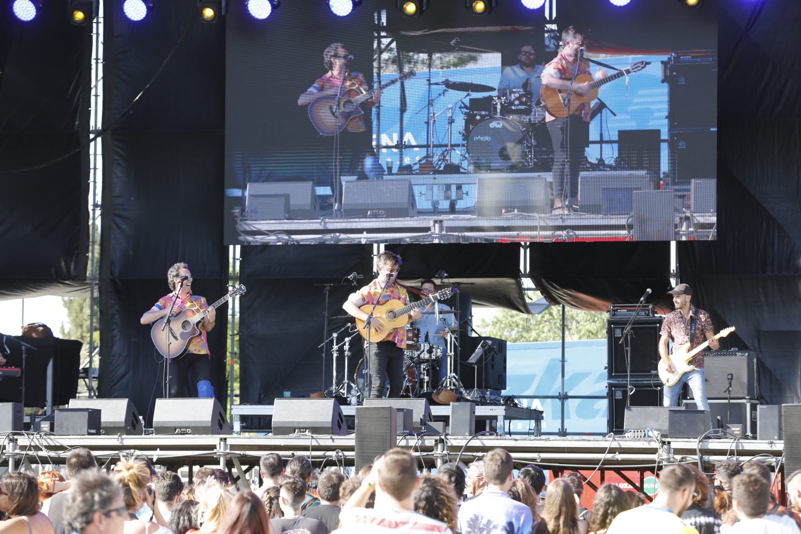 La organización espera cerrar esta edición con más de 30.000 visitantes disfrutando de dos días de música en el Cortijo del Conde