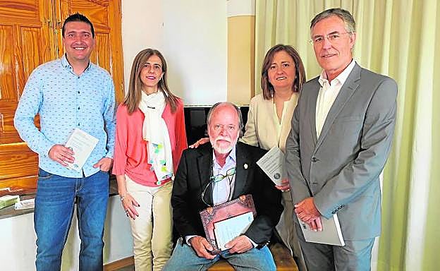 Los profesores Martínez, Martínez Ezquerro, Josephs, Sánchez y Morales, en el coloquio.