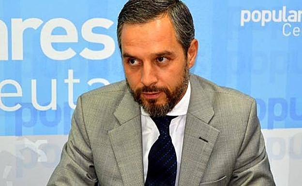 El consejero de Hacienda se declara «único responsable» si no hay acuerdo con Vox para aprobar el Presupuesto