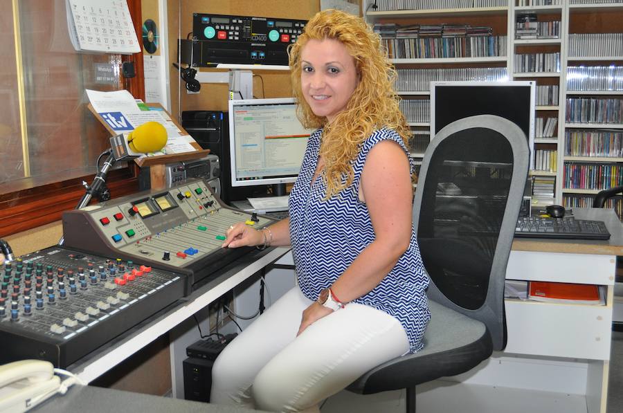 750 personas de centros de adultos conviven con emigrantes de 34 países en un encuentro de intercambio intercultural e intergeneracional celebrado en Albuñol