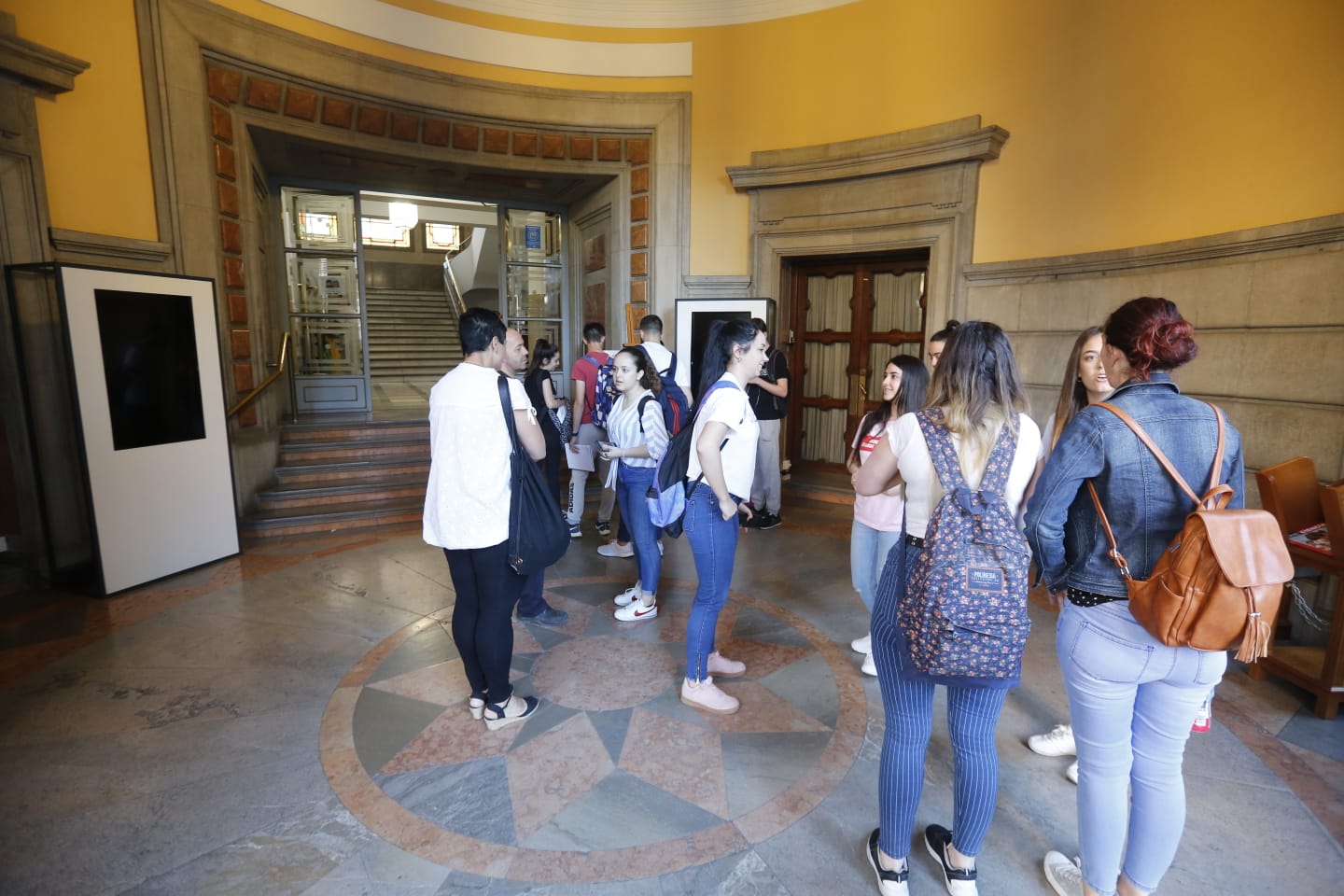 Más de seis mil estudiantes buscan su plaza en la universidad