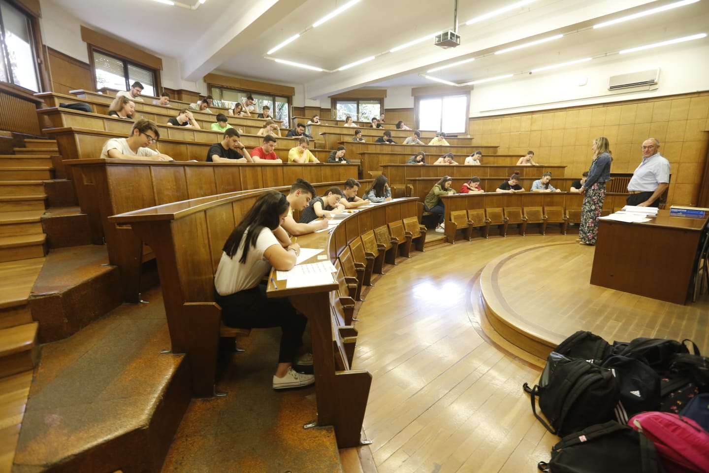 Más de seis mil estudiantes buscan su plaza en la universidad