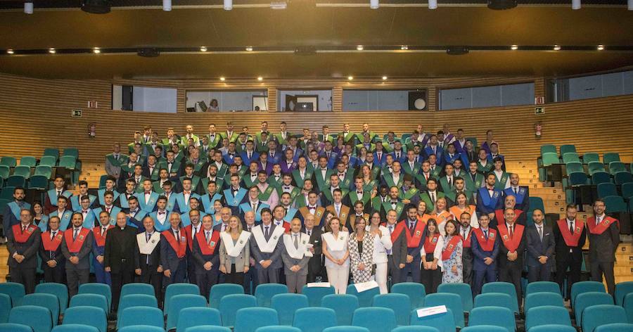 Además, ha distinguido al Ayuntamiento de Fuente Vaqueros, al Patronato de la Alhambra y a IDEAL por su suplemento AG