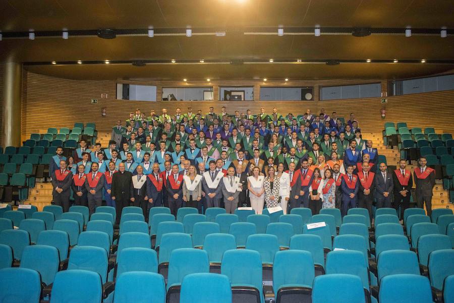 Además, ha distinguido al Ayuntamiento de Fuente Vaqueros, al Patronato de la Alhambra y a IDEAL por su suplemento AG