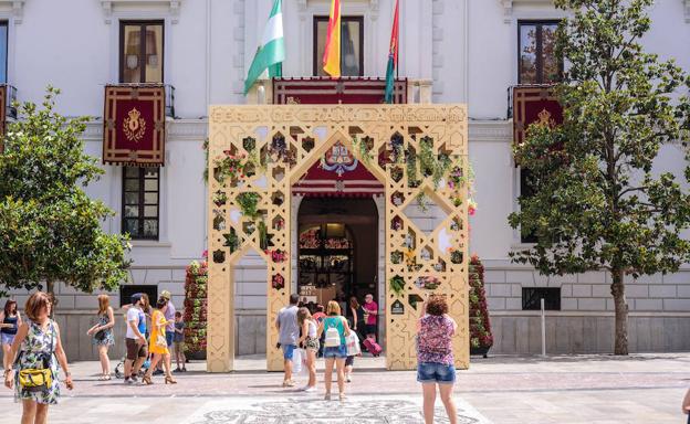 Fiestas del Corpus: El centro de Granada volverá a tener portada de feria