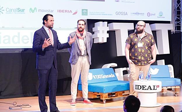 Juanito Libritos: «Quería aportar mi granito de arena contra los depredadores sexuales en redes»