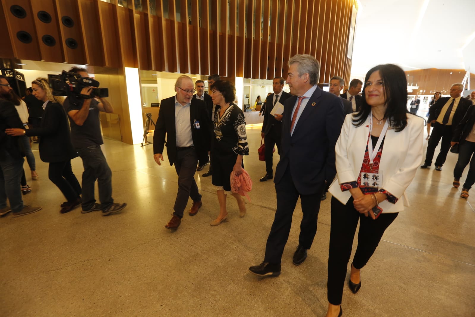 La ministra llega al Parque de las Ciencias para inaugurar #TATGranada19