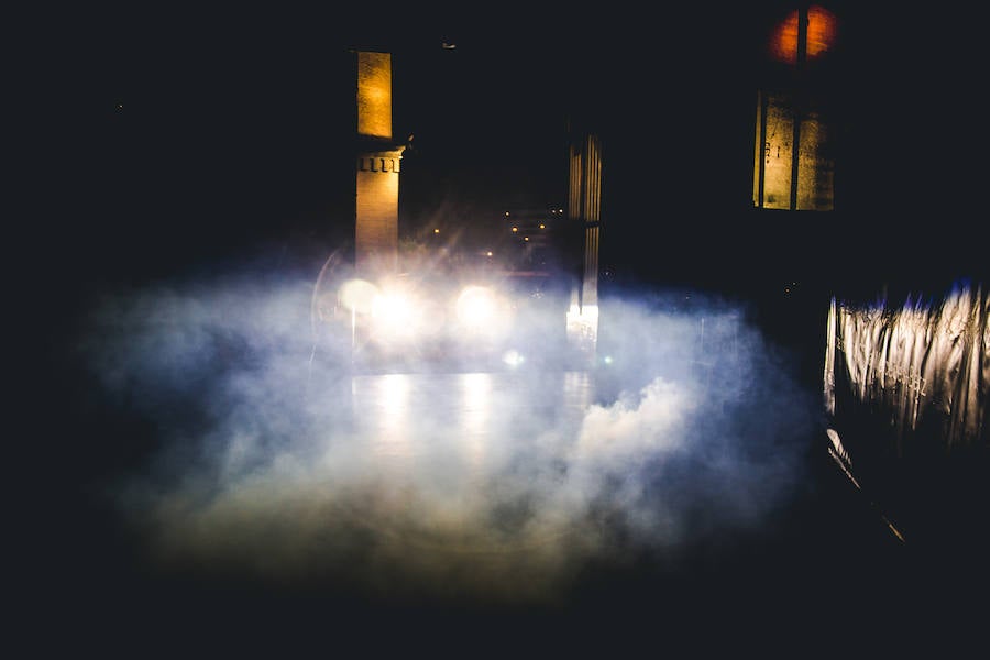 Mercedes-Benz lanza el nuevo CLA. La segunda generación del coupé compacto por excelencia de Mercedes. Una versión mejorada de su actual antecesor. Se trata de un coupé de cuatro puertas y cinco plazas de Mercedes, con un diseño completamente diferenciador. El vehículo, de estética deportiva por fuera, destaca en su interior de un extra de diseño, lujo y tecnología.