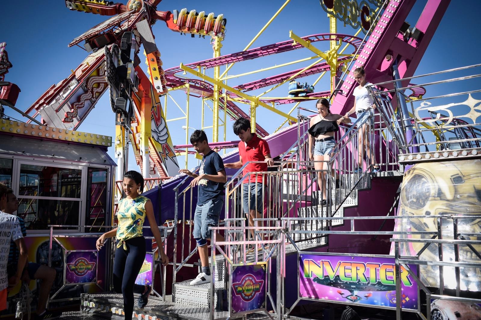 Fotos: Martes de columpios en el ferial