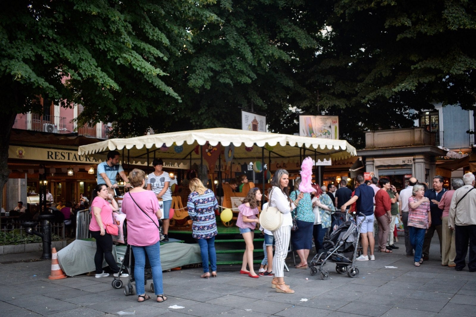 Fotos: Las mejores imágenes de la Feria del Centro este martes