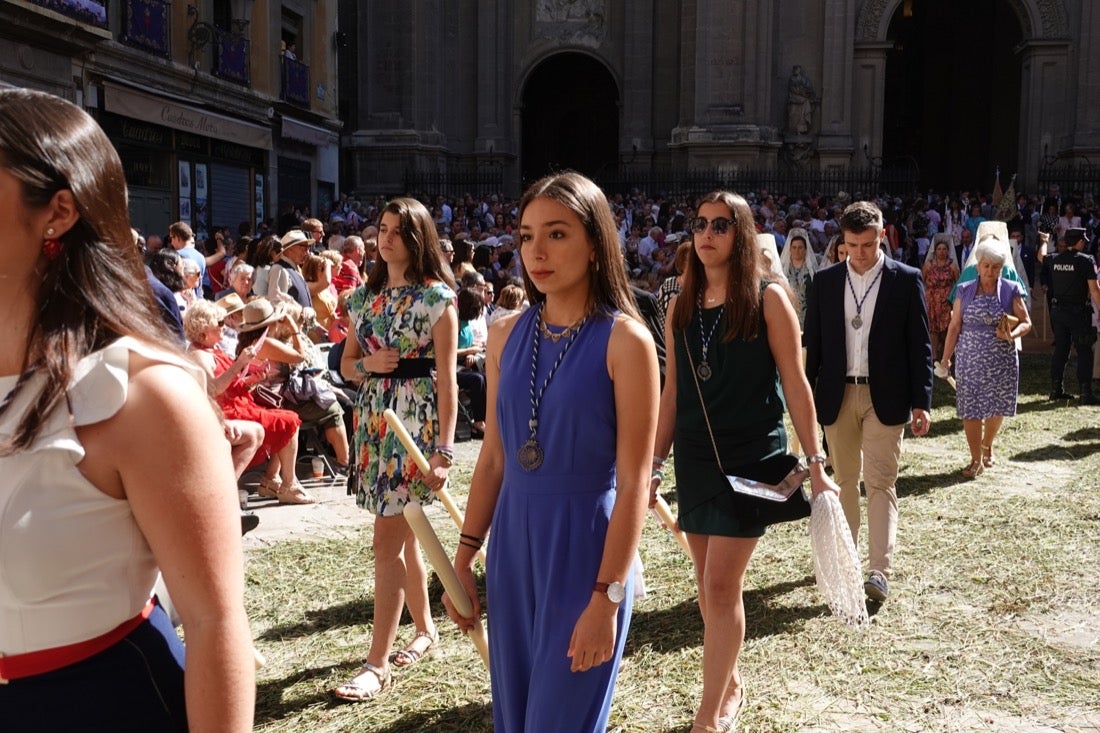 Si has estado en la Plaza de las Pasiegas, búscate en nuestra galería