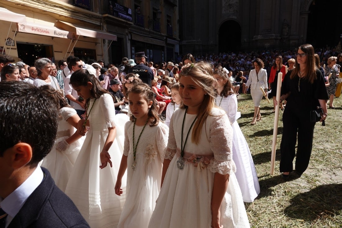 Si has estado en la Plaza de las Pasiegas, búscate en nuestra galería