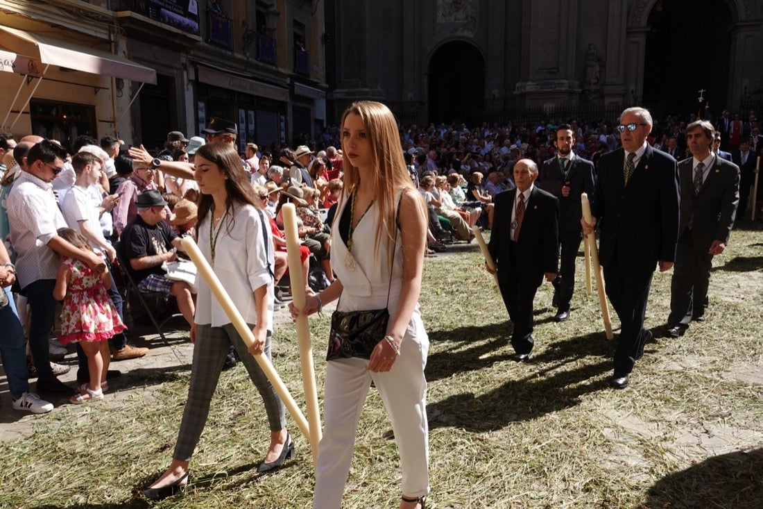 Si has estado en la Plaza de las Pasiegas, búscate en nuestra galería