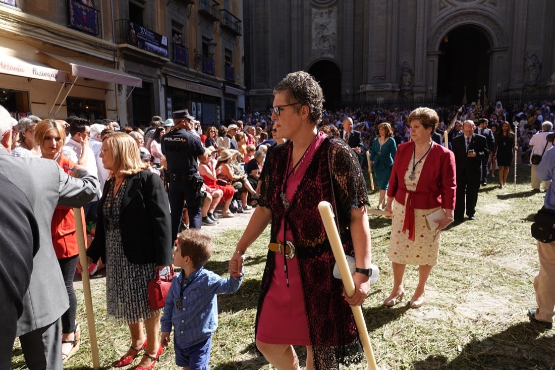 Si has estado en la Plaza de las Pasiegas, búscate en nuestra galería