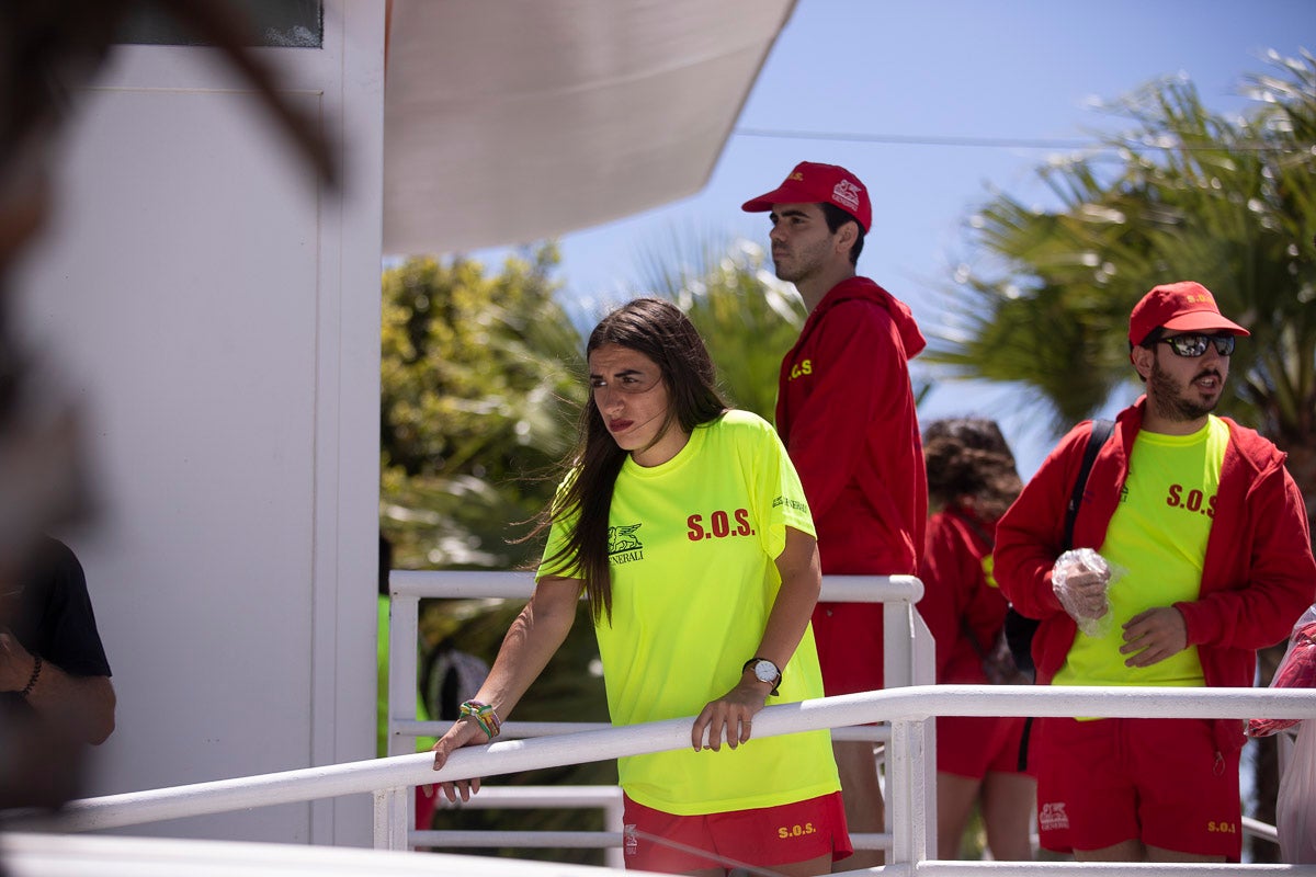 El servicio estará en funcionamiento hasta el 9 de septiembre, con horario de 12 del mediodía a 8 de la tarde y contará con 31 socorristas, entre ellos, 1 coordinador, 4 encargados de puestos de socorro y 4 patrones de embarcaciones