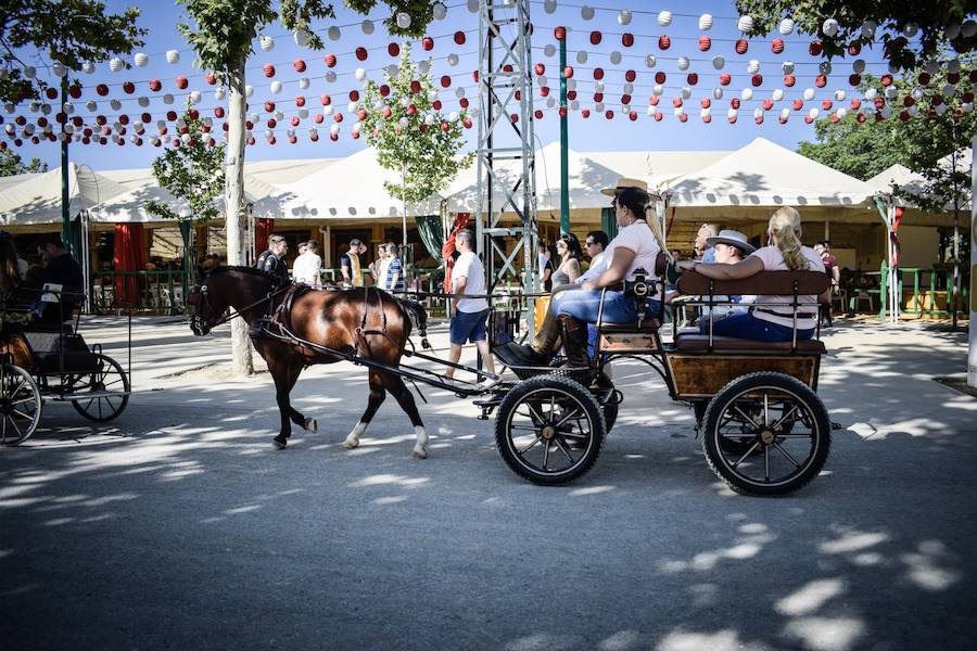 El festivo de la feria de Granada se hizo sentir en el recinto de Almanjáyar