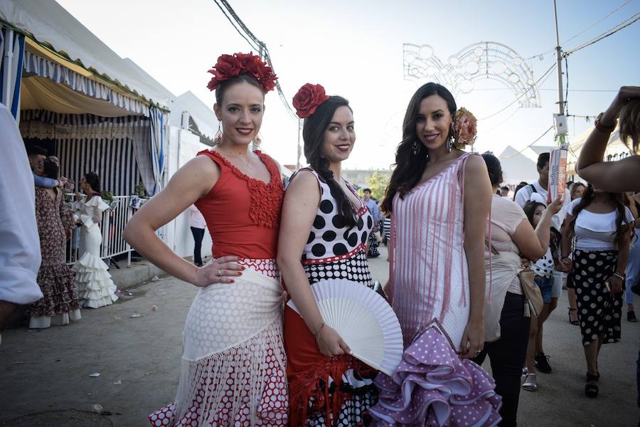 El festivo de la feria de Granada se hizo sentir en el recinto de Almanjáyar