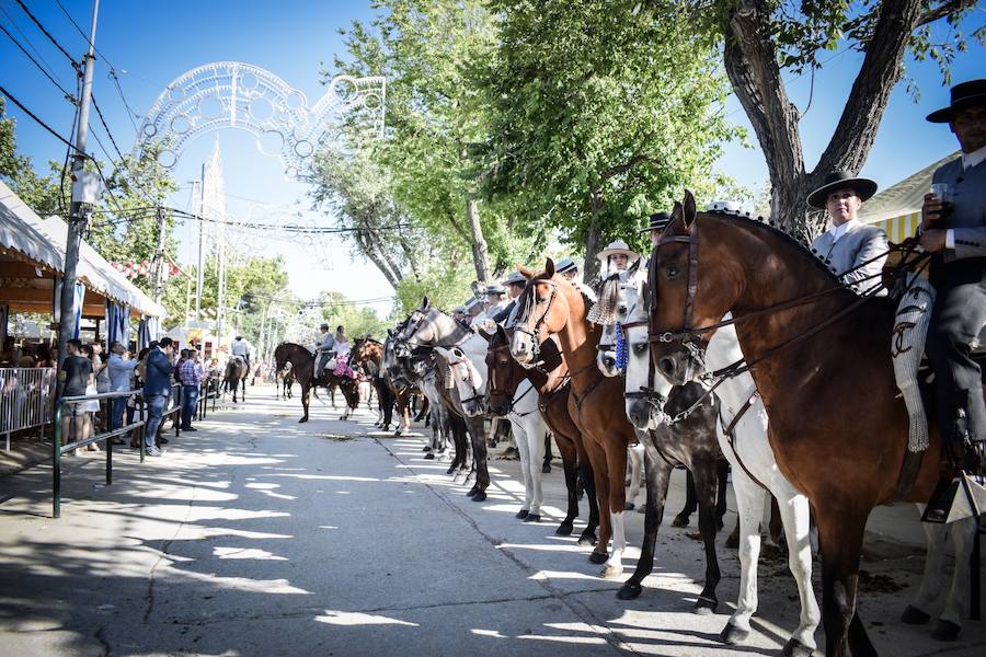 El festivo de la feria de Granada se hizo sentir en el recinto de Almanjáyar