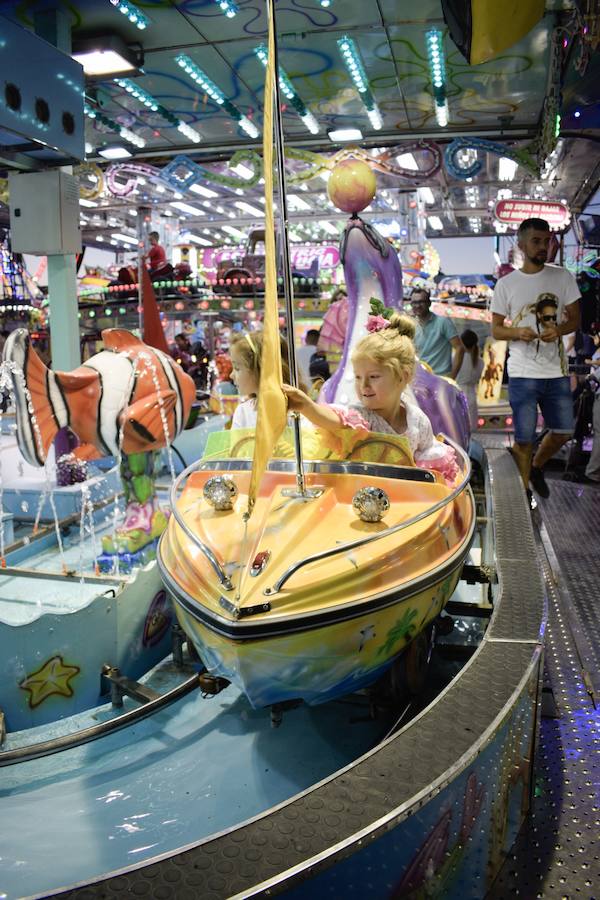 El festivo de la feria de Granada se hizo sentir en el recinto de Almanjáyar