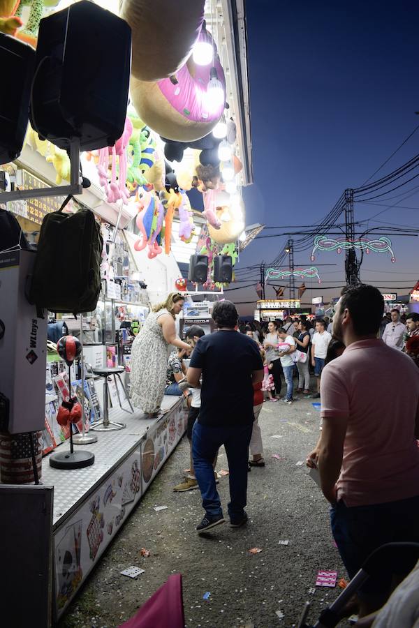 El festivo de la feria de Granada se hizo sentir en el recinto de Almanjáyar