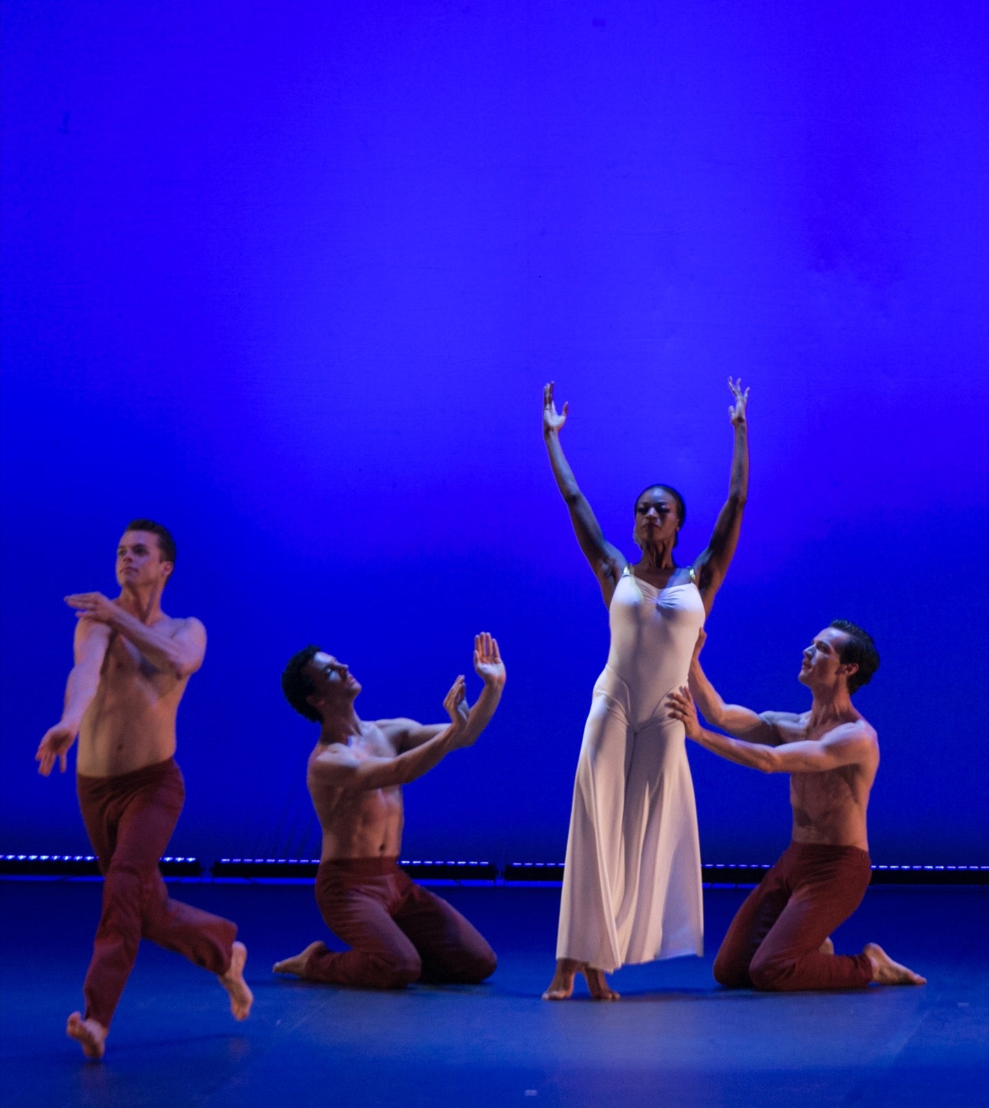 La famosa compañía de danza recordó anoche a la artista de Pensilvania con cuatro de sus más brillantes coreografías