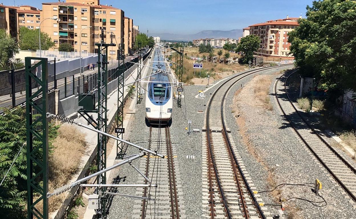AVE de Granada: Horarios, duración y precios del viaje a Ciudad Real