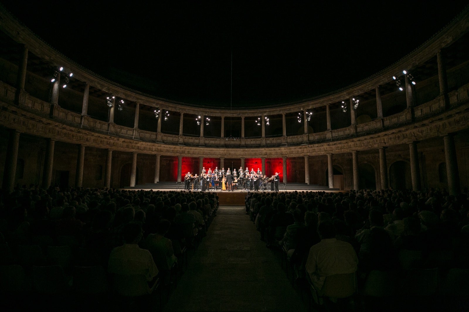 El acercamiento de la gente a la música clásica suele serpentear por un recorrido muy diferente al que ha seguido la historia de este quehacer artístico del hombre