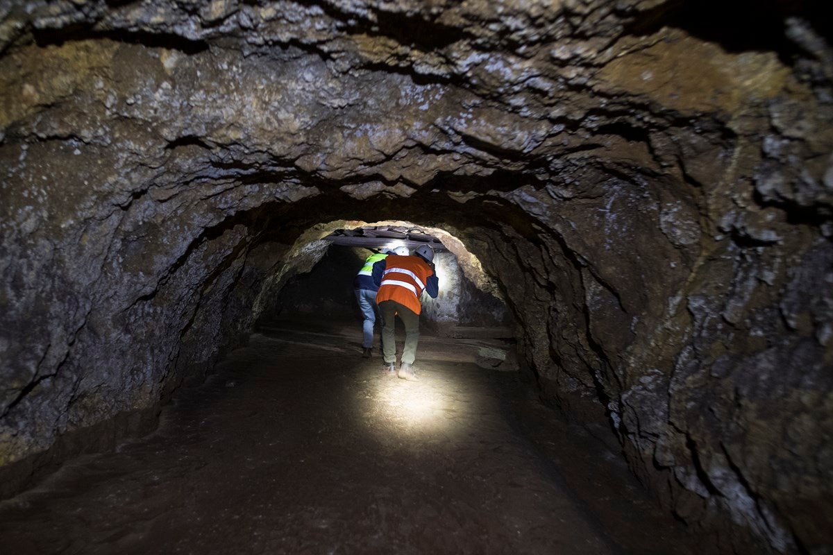 Así son las antiguas minas de Alquife