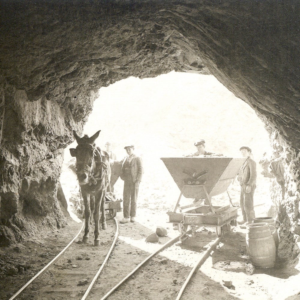 Fotografías históricas de las minas de Alquife