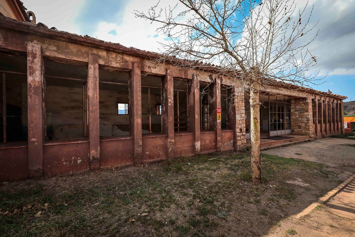 Así se encuentra el poblado minero de Alquife