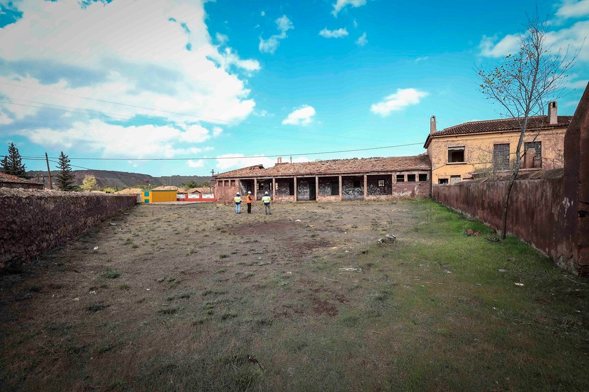 Así se encuentra el poblado minero de Alquife