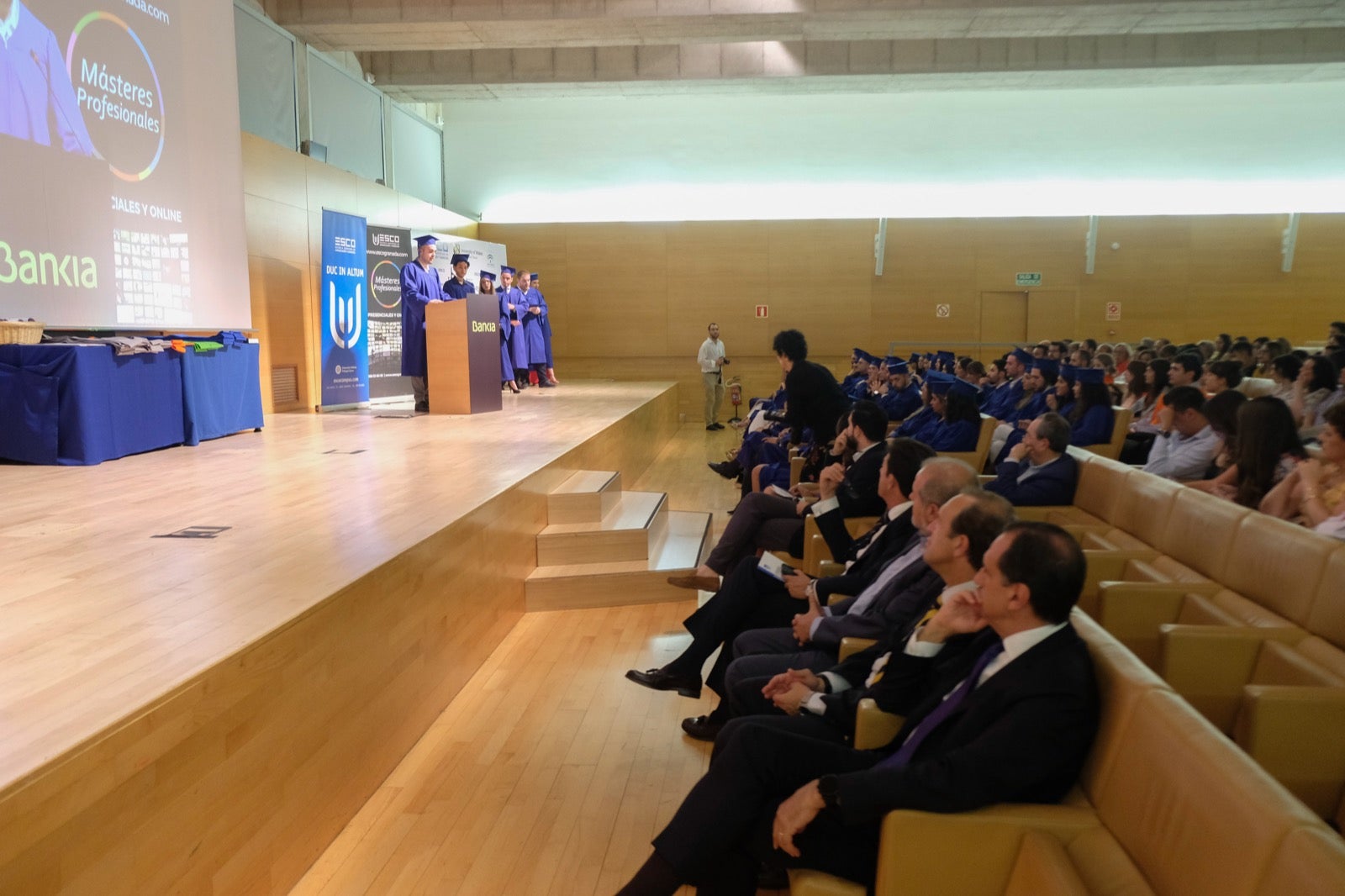 Después de cuatro años de estudios, la de anoche era una fecha muy esperada para varias promociones de esta escuela