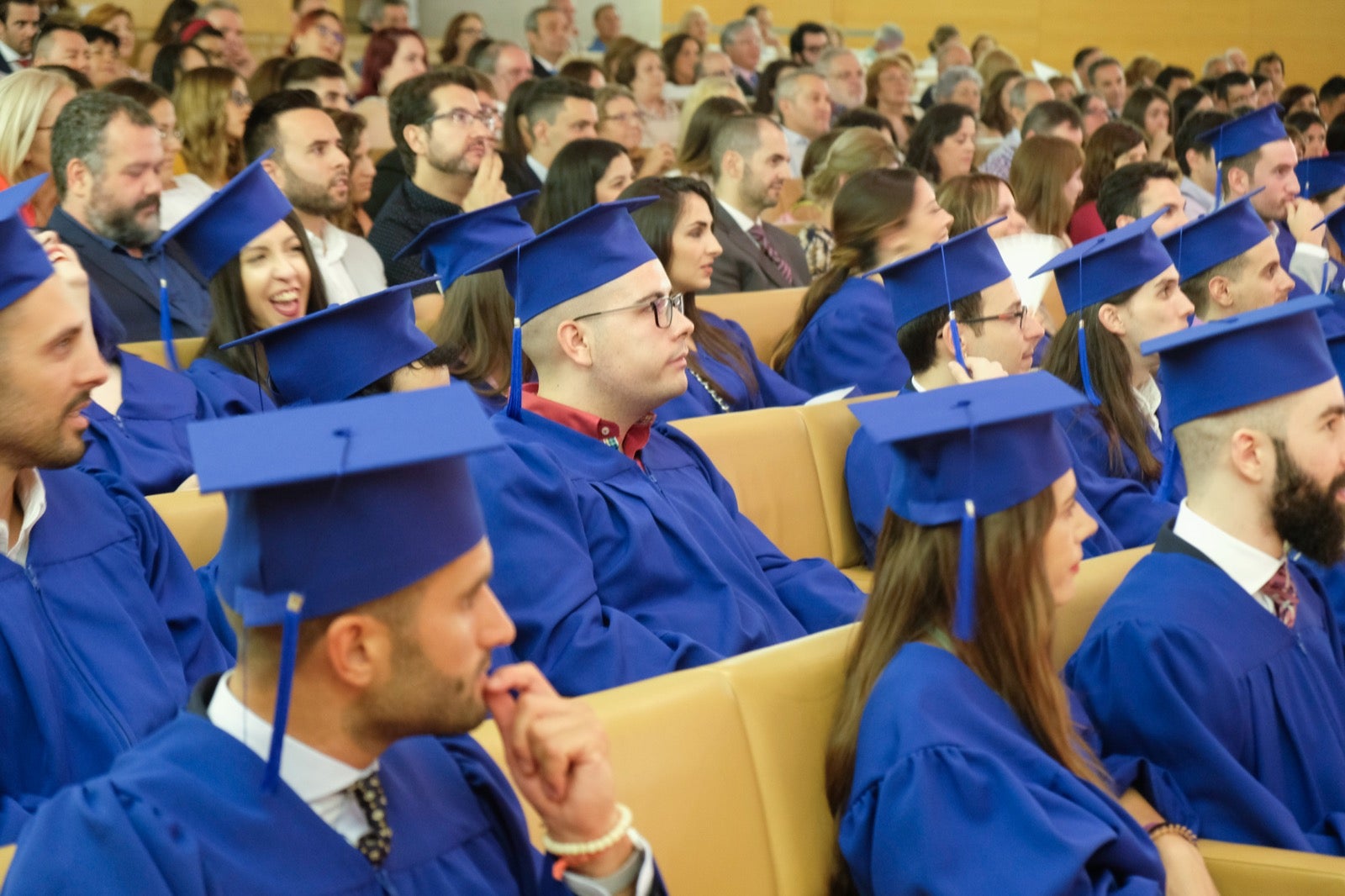 Después de cuatro años de estudios, la de anoche era una fecha muy esperada para varias promociones de esta escuela