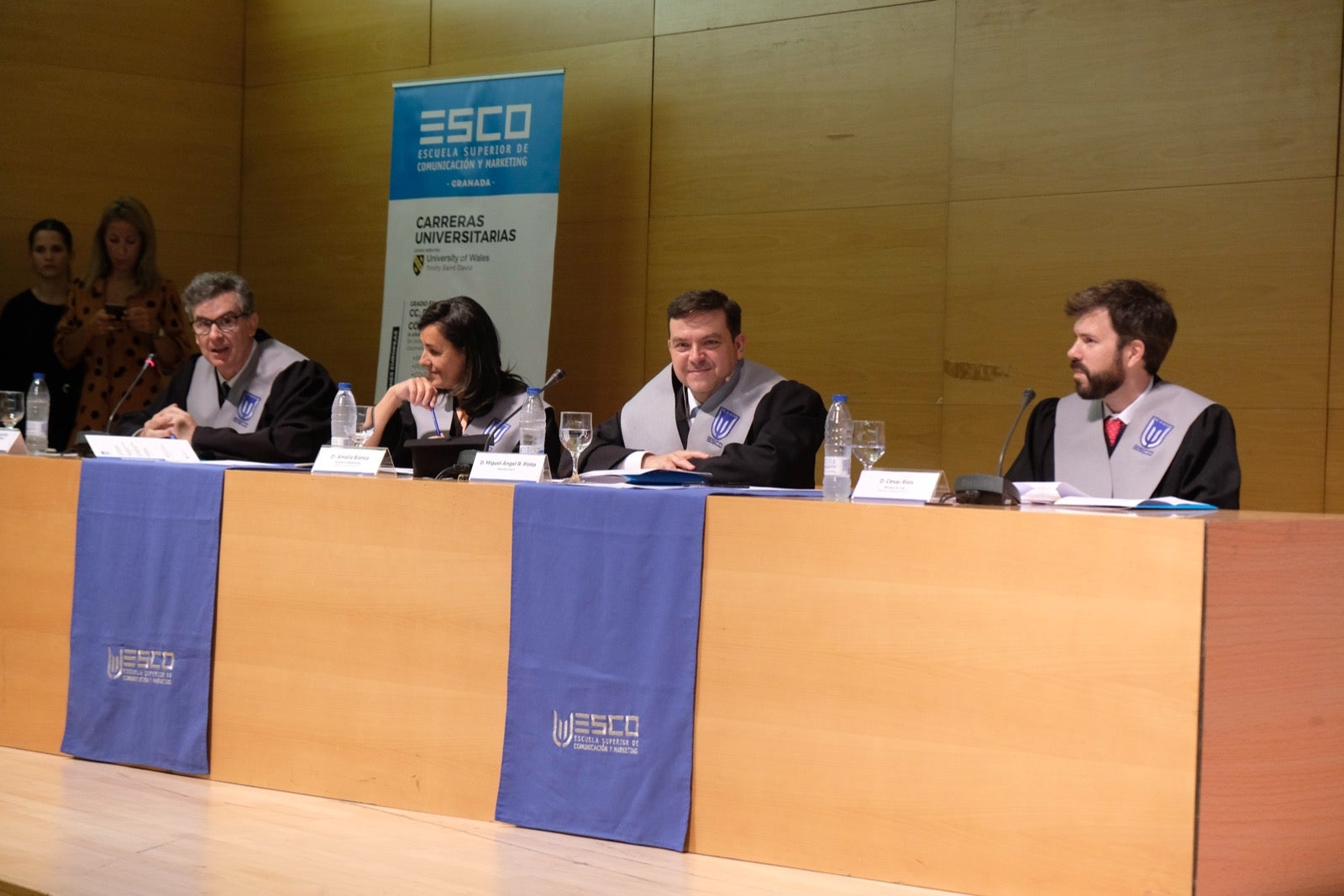 Después de cuatro años de estudios, la de anoche era una fecha muy esperada para varias promociones de esta escuela