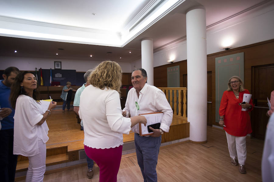 El tripartito queda conformado con siete tenientes de alcalde, frente a los cinco que sumaban entre PSOE y PP