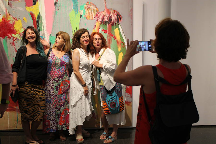 El cineasta manchego expone en el Centro Andaluz de la Fotografía, junto al artista Jorge Galindo, un trabajo conjunto en cuadros de gran formato 