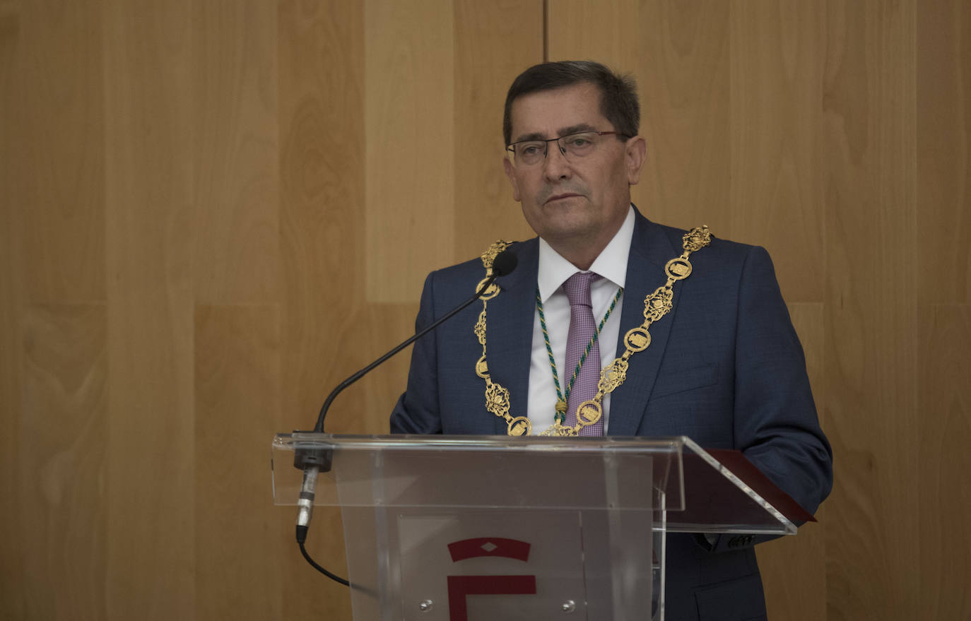 José Entrena ha sido reelegido presidente contando con los votos de PSOE, Adelante, IU y Cs